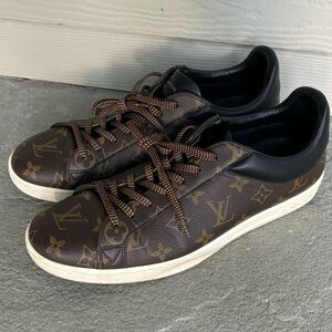 Louis Vuitton Super Runway Brown Leather LV Monogram Front Row Sneakers